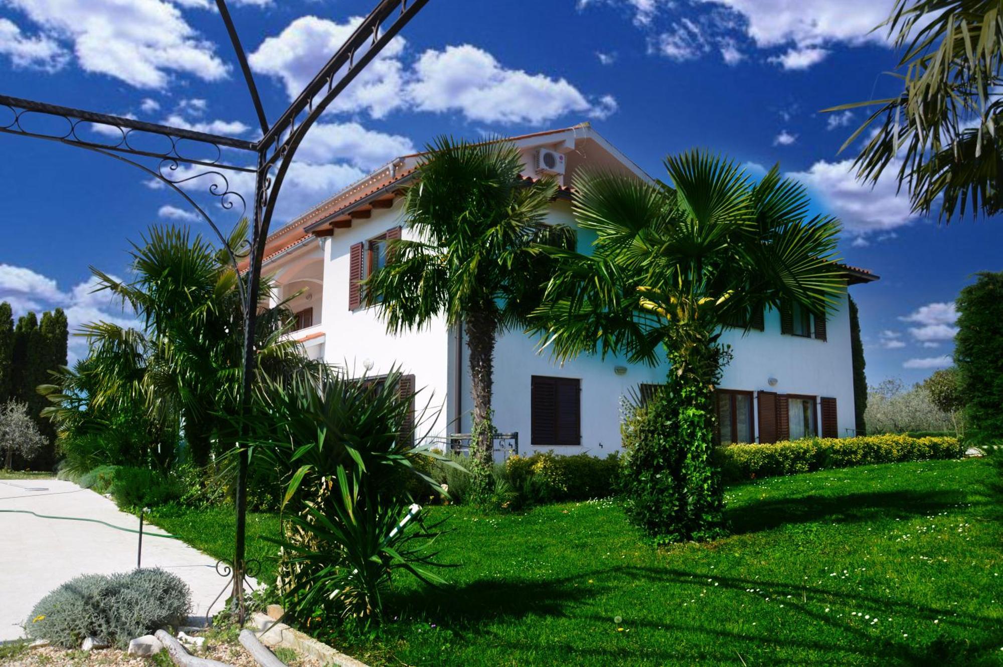 Apartments Aurelia Nova Vas  Buitenkant foto